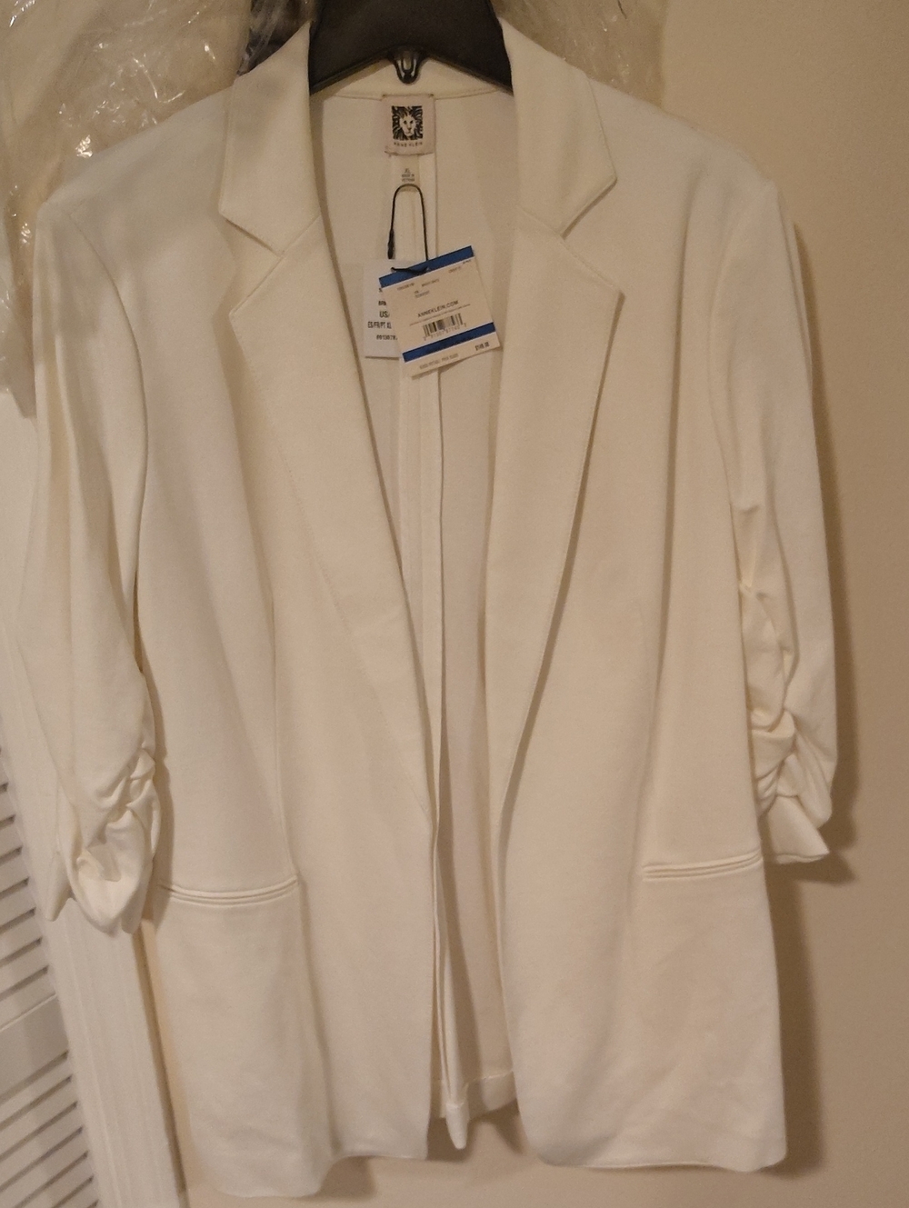 Anne Klein White Open-Front Blazer with Ruched Sleeves